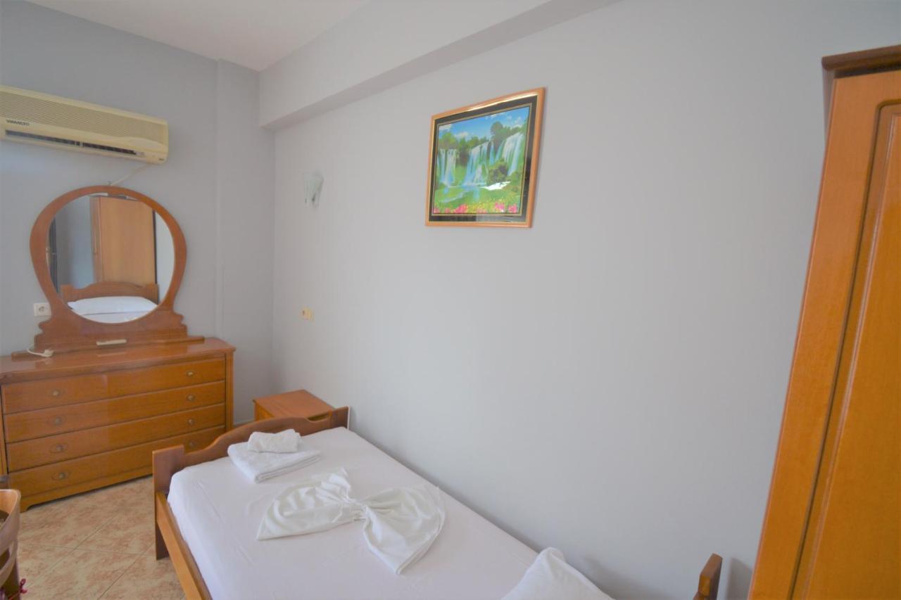 Villa Shqiponja Sarande Ngoại thất bức ảnh